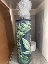 Load image into Gallery viewer, 20 oz Graphic Cold Smoke Hookah (Bong)- 3D Pot Leaf Green
