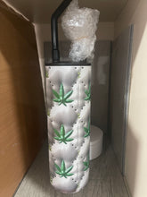 Load image into Gallery viewer, 20 oz Graphic Cold Smoke Hookah (Bong)- 3D Pot Leaf
