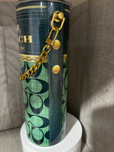 Load image into Gallery viewer, 20 oz Graphic Tumbler- Coach with chain
