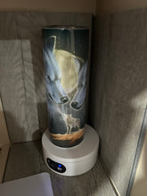 Load image into Gallery viewer, 20 oz Graphic Tumbler-  Wolves Howling at The Moon
