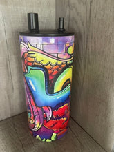 Load image into Gallery viewer, 22 oz Graphic Cold Smoke Hookah (Bong)- Love Graffiti
