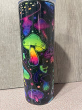 Load image into Gallery viewer, 20 oz Graphic Tumbler- Psychedelic Shroom (Mushroom)
